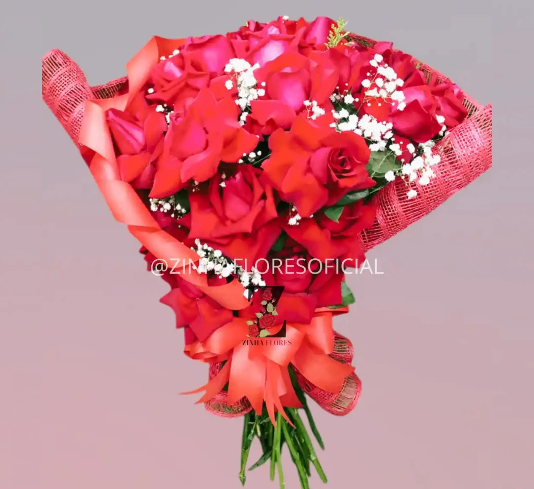 RAMALHETE 18 ROSAS VERMELHASS